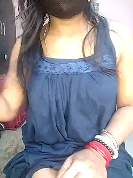 Snapshot of Bengalibeauty96 chatting on 02.18.26 Bengalibeauty96 online show from 02.18.26