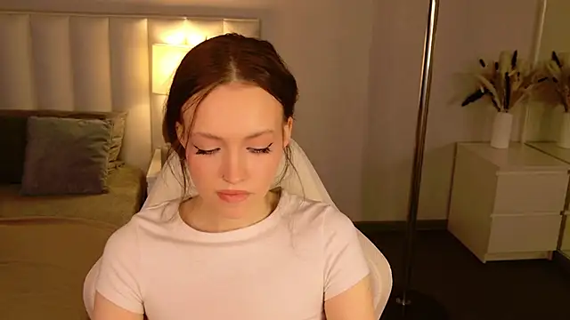 SallyPinkman online show from 02.05.26