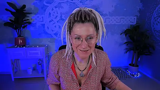 UmaSpace online show from 04.30.26