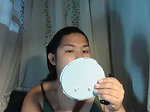 Huntrix2025 online show from 02.21.26