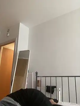 Snapshot of Mia_Winters chatting on 09.18.25 Mia Winters online show from 09.18.25