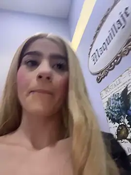 ChloeLaurentt online show from 04.29.26