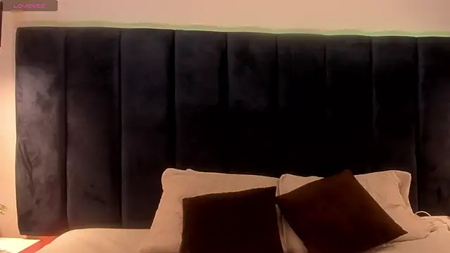 LiilyAdams online show from 03.02.26