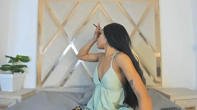 angelkyraasm online show from 07.24.26