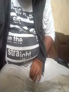 Snapshot of Naughty_gaurav chatting on 11.20.25 Naughty gaurav online show from 11.20.25