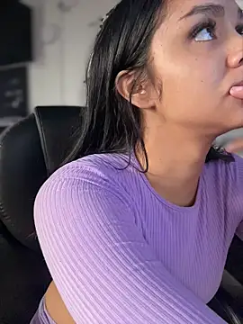 Isabella-Teen online show from 05.02.26