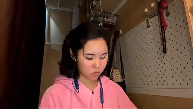 JennyCarpenter online show from 05.06.26
