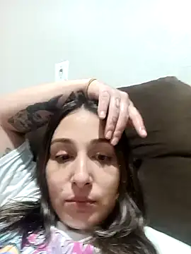 Snapshot of casalspfoz chatting on 10.08.25 casalspfoz online show from 10.08.25