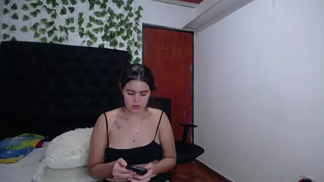 isabel 09 online show from 11.08.25