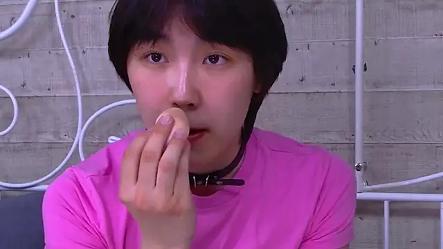 HeejinWang online show from 04.19.26