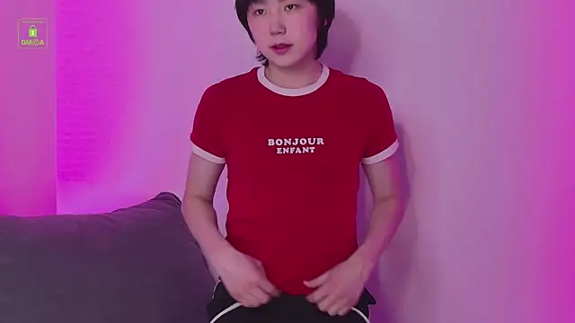 Snapshot of HeejinWang chatting on 05.08.26 HeejinWang online show from 05.08.26