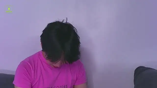 Snapshot of HeejinWang chatting on 05.13.26 HeejinWang online show from 05.13.26