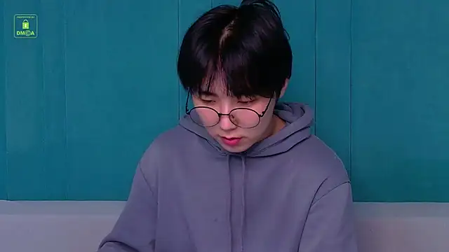 Snapshot of HeejinWang chatting on 05.21.26 HeejinWang online show from 05.21.26