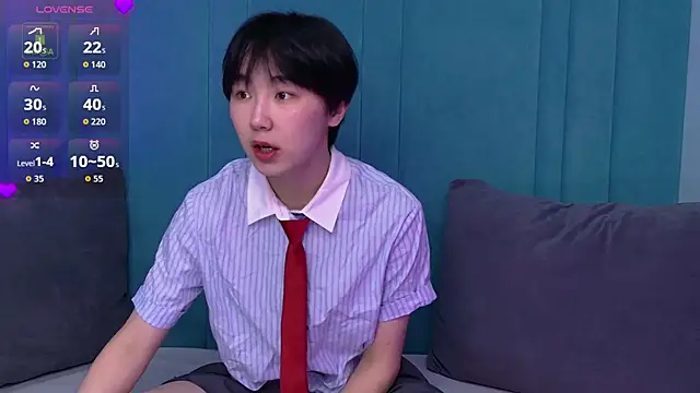 Snapshot of HeejinWang chatting on 05.23.26 HeejinWang online show from 05.23.26