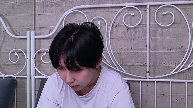 Snapshot of HeejinWang chatting on 05.30.26 HeejinWang online show from 05.30.26
