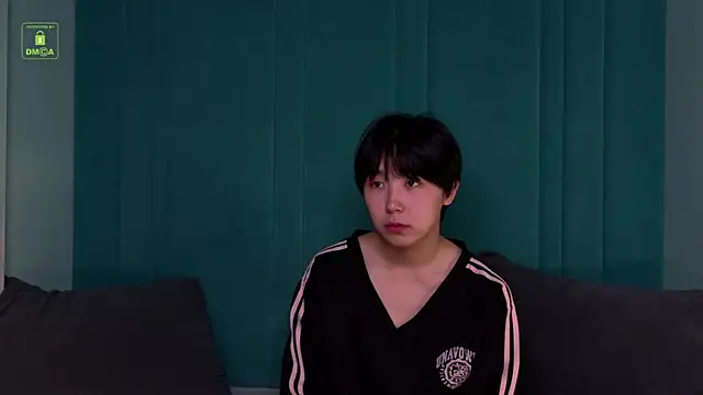 Snapshot of HeejinWang chatting on 05.31.26 HeejinWang online show from 05.31.26