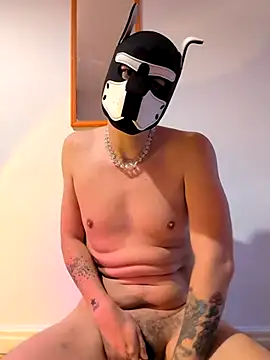 Snapshot of cruiserpup chatting on 09.21.25 cruiserpup online show from 09.21.25