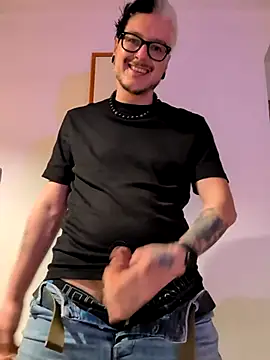 cruiserpup online show from 12.15.25