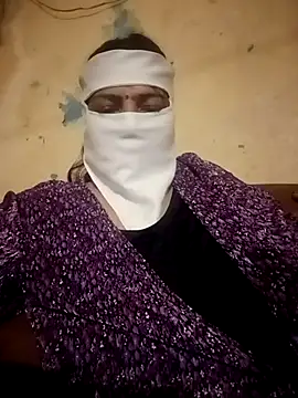 Love-890 online show from 10.31.25