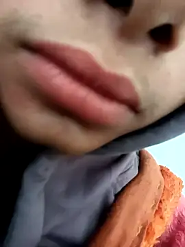 Aaisha-16 online show from 02.06.26