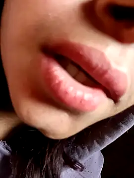 Aaisha-16 online show from 02.12.26