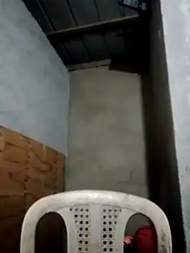 Snapshot of sweet_bella16 chatting on 10.18.25 sweet bella16 online show from 10.18.25