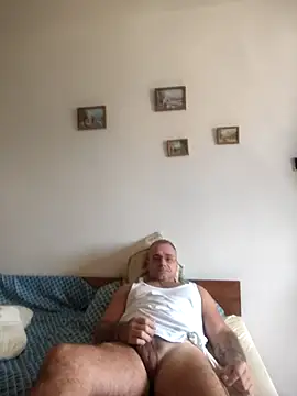 chcem1975 online show from 09.17.25