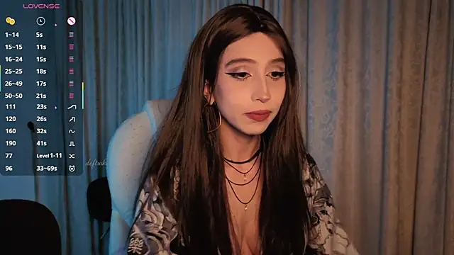 Snapshot of stephymoon_ chatting on 09.11.25 stephymoon online show from 09.11.25