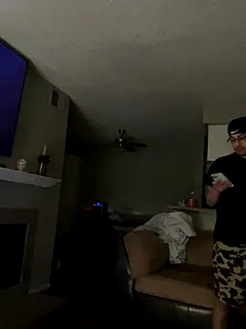 Snapshot of daddycreampies chatting on 09.27.25 daddycreampies online show from 09.27.25