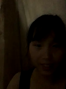 Snapshot of huong-18 chatting on 10.07.25 huong-18 online show from 10.07.25