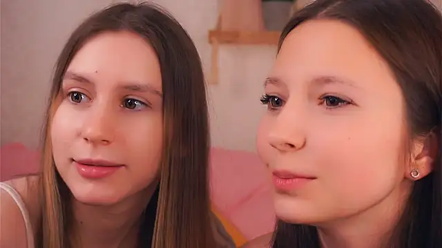 GabrielleLynchard online show from 11.26.25