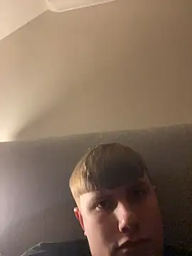 Sammyboy2211 online show from 02.10.26