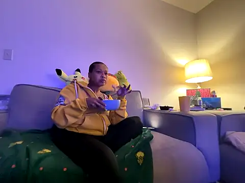 GoddessFatPuss online show from 09.17.25