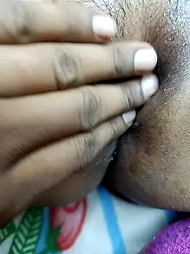 Romantic couple89 online show from 11.11.25