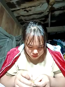 emilyzz online show from 05.10.26