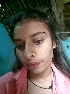 Snapshot of Hot_eras68484 chatting on 11.19.25 Hot eras68484 online show from 11.19.25