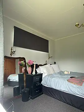 ZoeyJohnson online show from 02.23.26