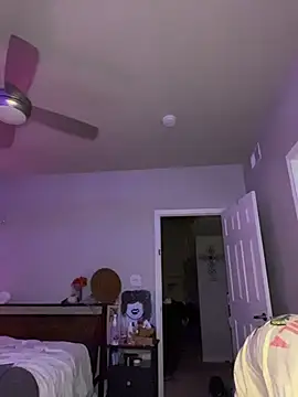 Texxaspearl online show from 10.30.25