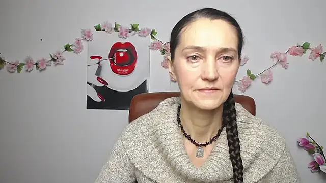 TayaFinch online show from 11.08.25