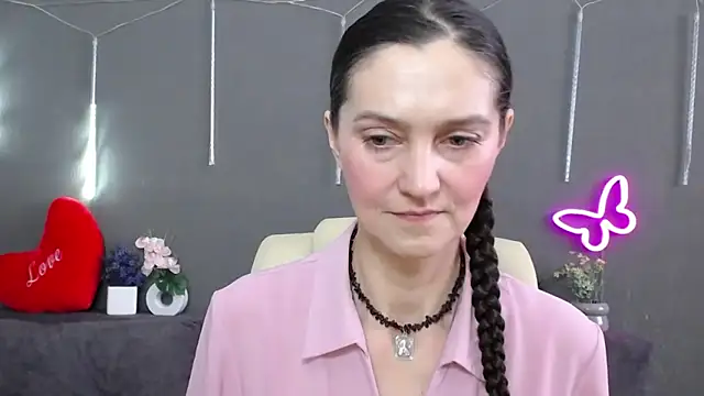 TayaFinch online show from 03.10.26