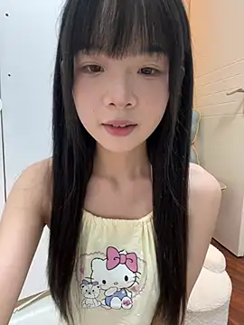 qiqi x online show from 07.28.26