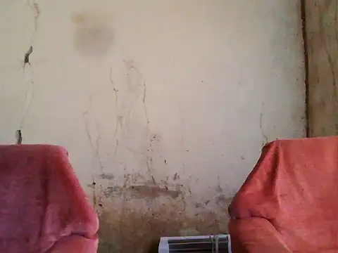 Bustyass93 online show from 12.17.25