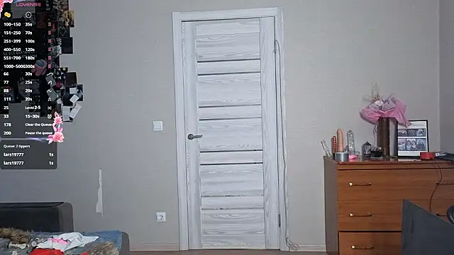 Fafa Fluff online show from 02.05.26