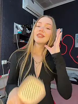 MilaMoone online show from 02.21.26