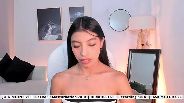 Tiffany Low online show from 05.02.26