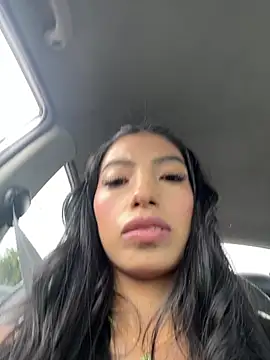 Tiffany Low online show from 05.17.26