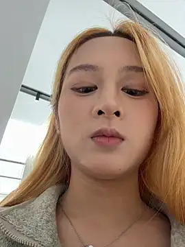 yuki june online show from 11.04.25