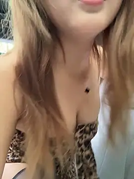 yuki june online show from 04.26.26