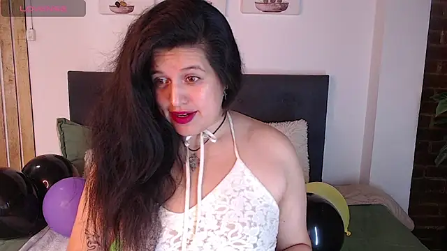 Andrea secret  online show from 11.21.25