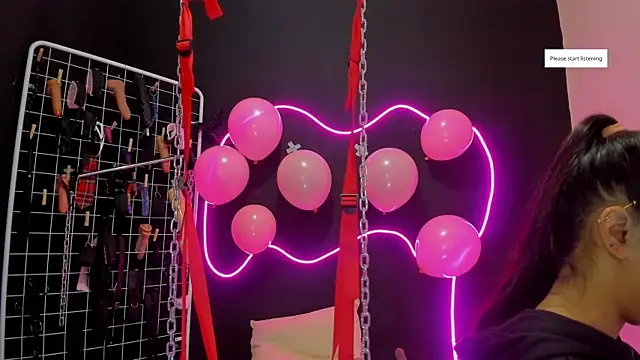 Snapshot of Mistress_Megan_BDSM chatting on 09.24.25 Mistress Megan BDSM online show from 09.24.25